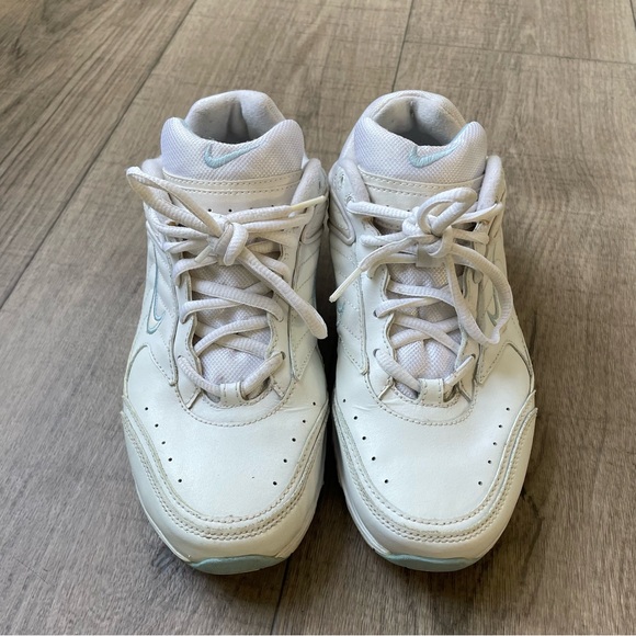 Women’s Nike Rolling Rail Walking Shoes - White and Blue - Picture 2 of 8